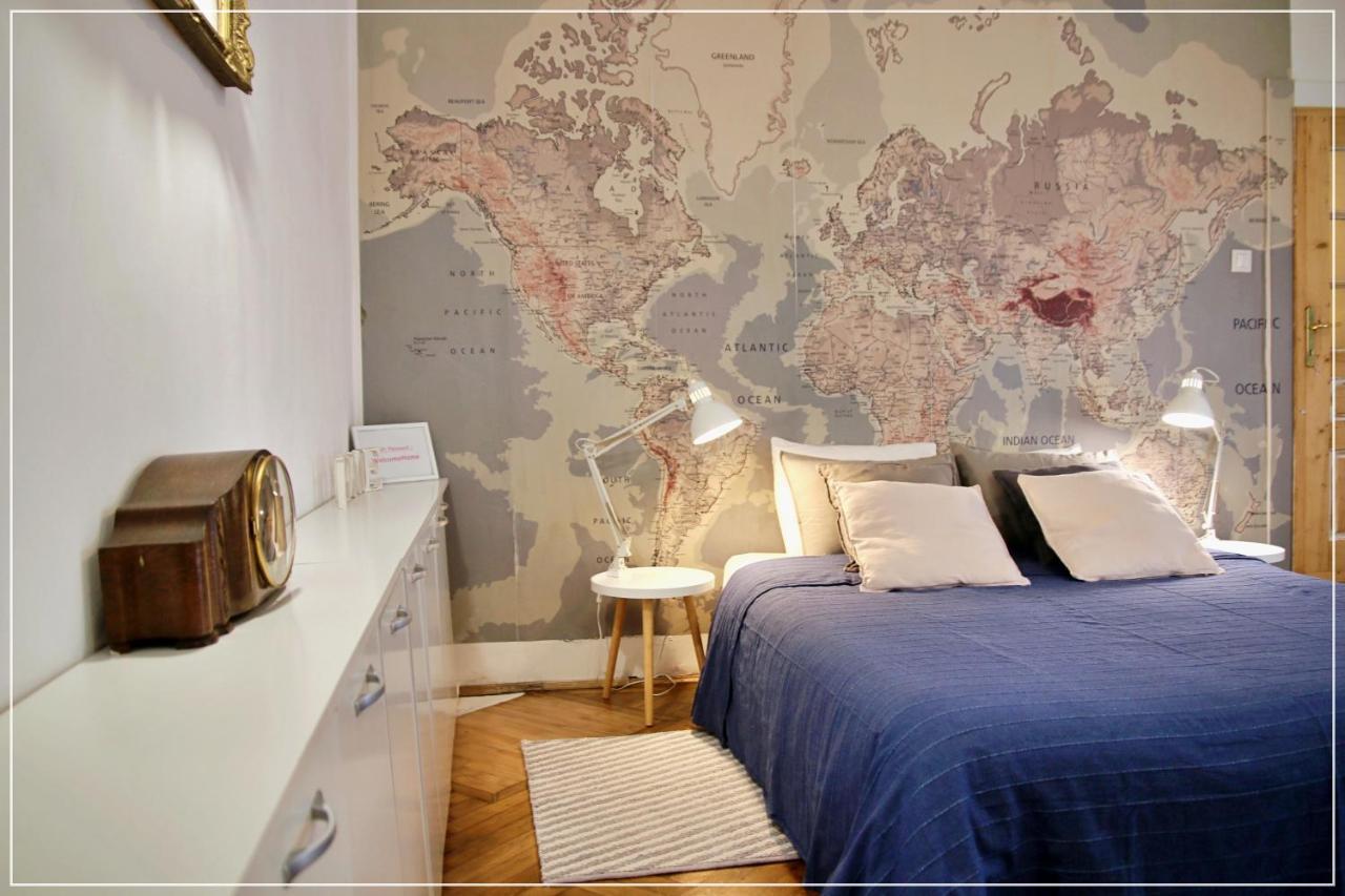 Fifty Shades Of Travel Lägenhet Braşov Exteriör bild